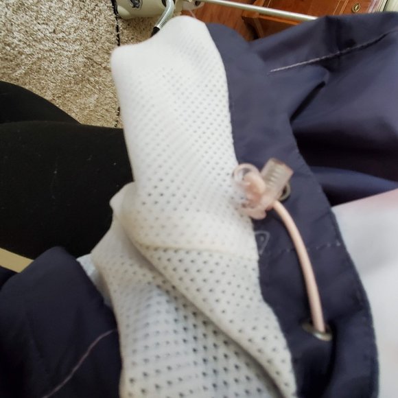 New Balance Windbreaker Plus Size - Picture 5 of 6